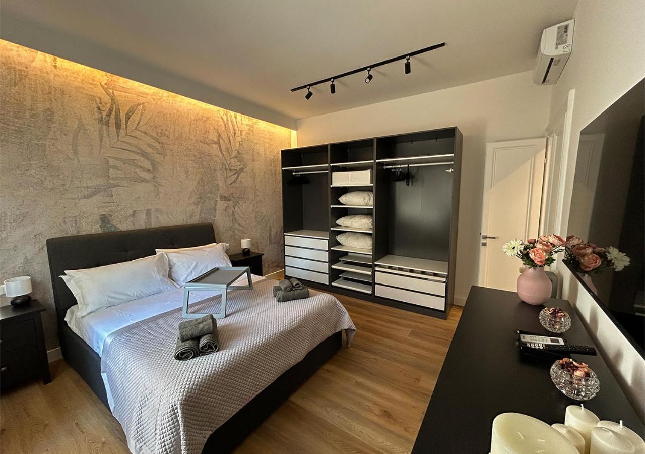 Rosy Luxury Apartment *